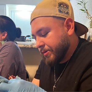 Meet your Posher, Daniel